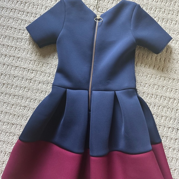 Size 8 ZOE LTD dress. Worn one time for an hour. Like new. - Picture 2 of 2